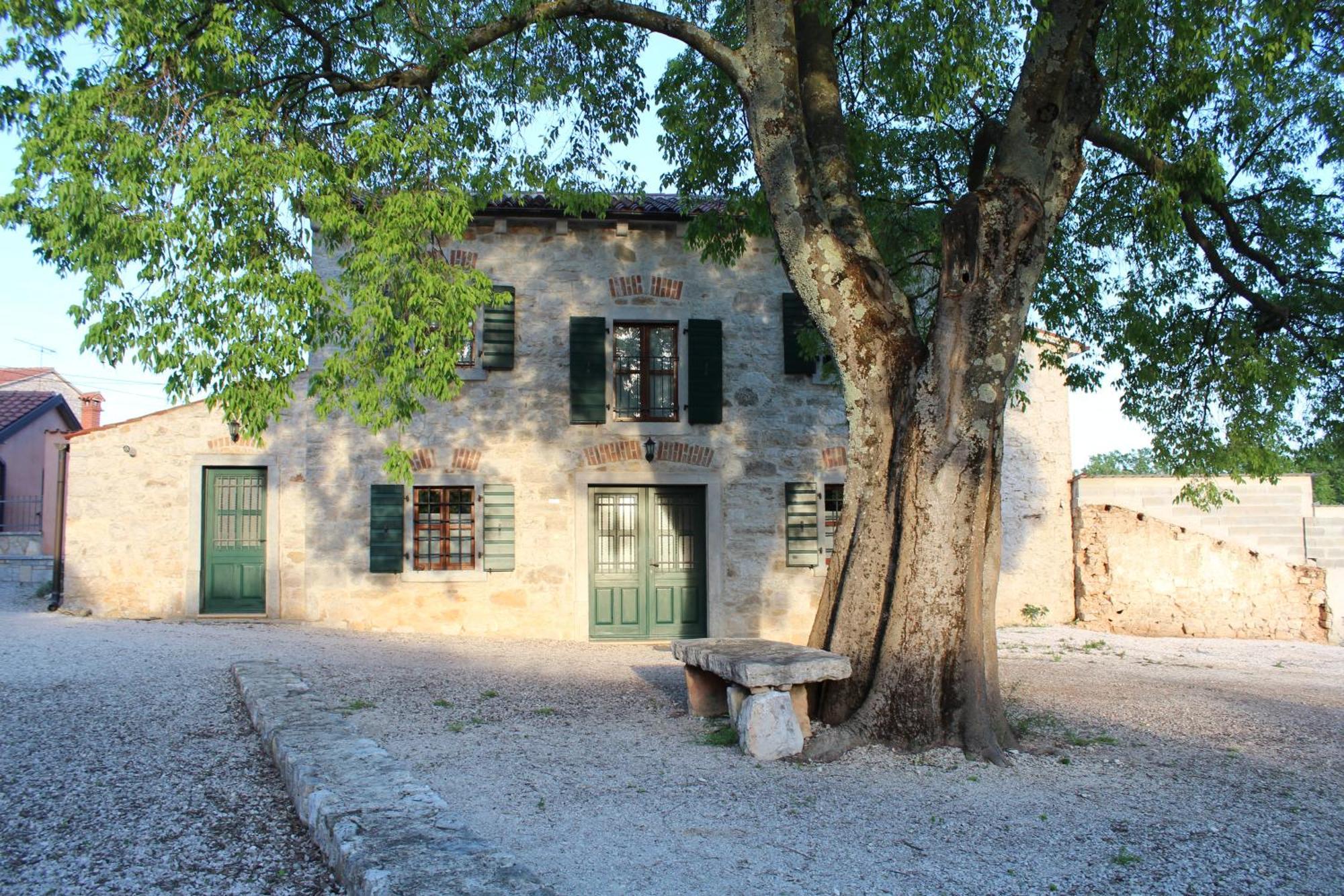 Villa Antonci-18, Pool, 3 Houses, Jacuzzi, Private Territory Antonci  외부 사진